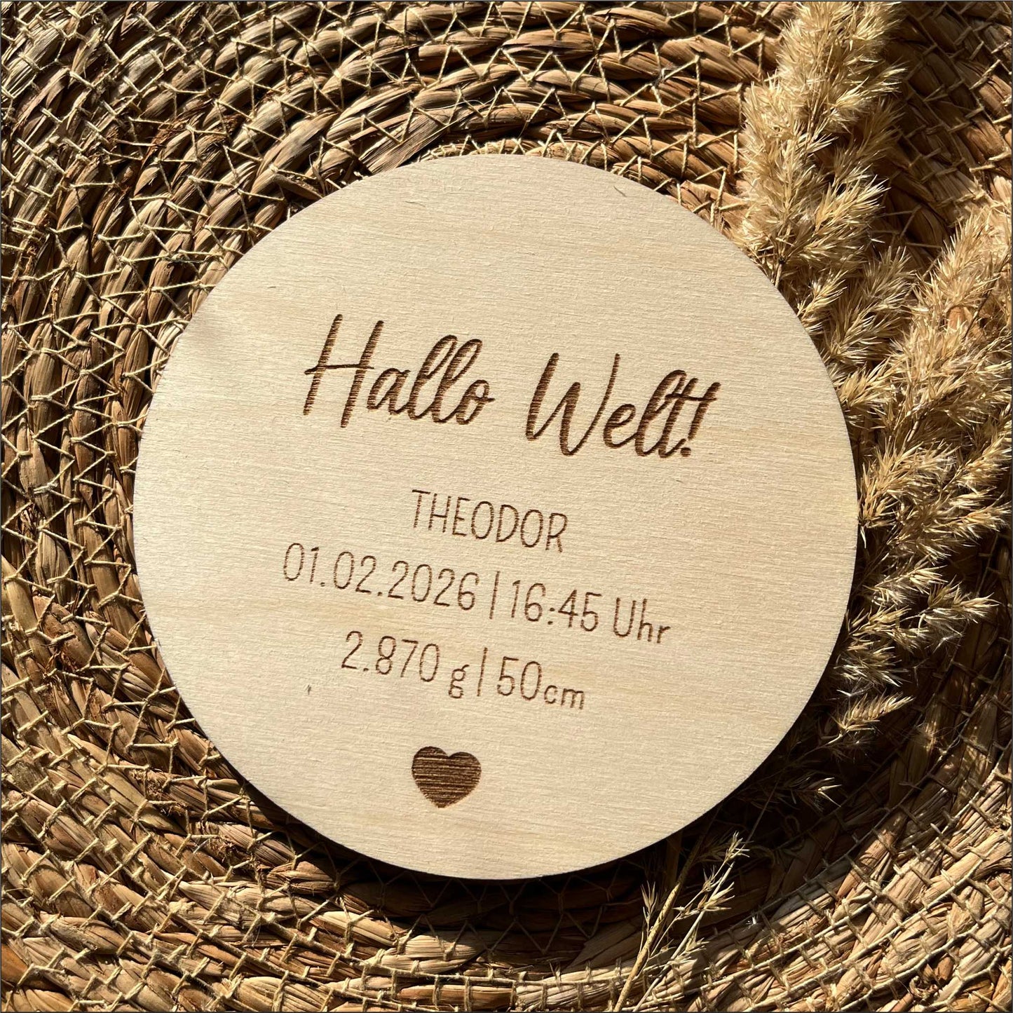 Holzschild Hallo Welt | Geburtsdaten graviert